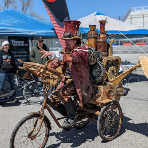 Fabrique, Art de rue, Steampunk